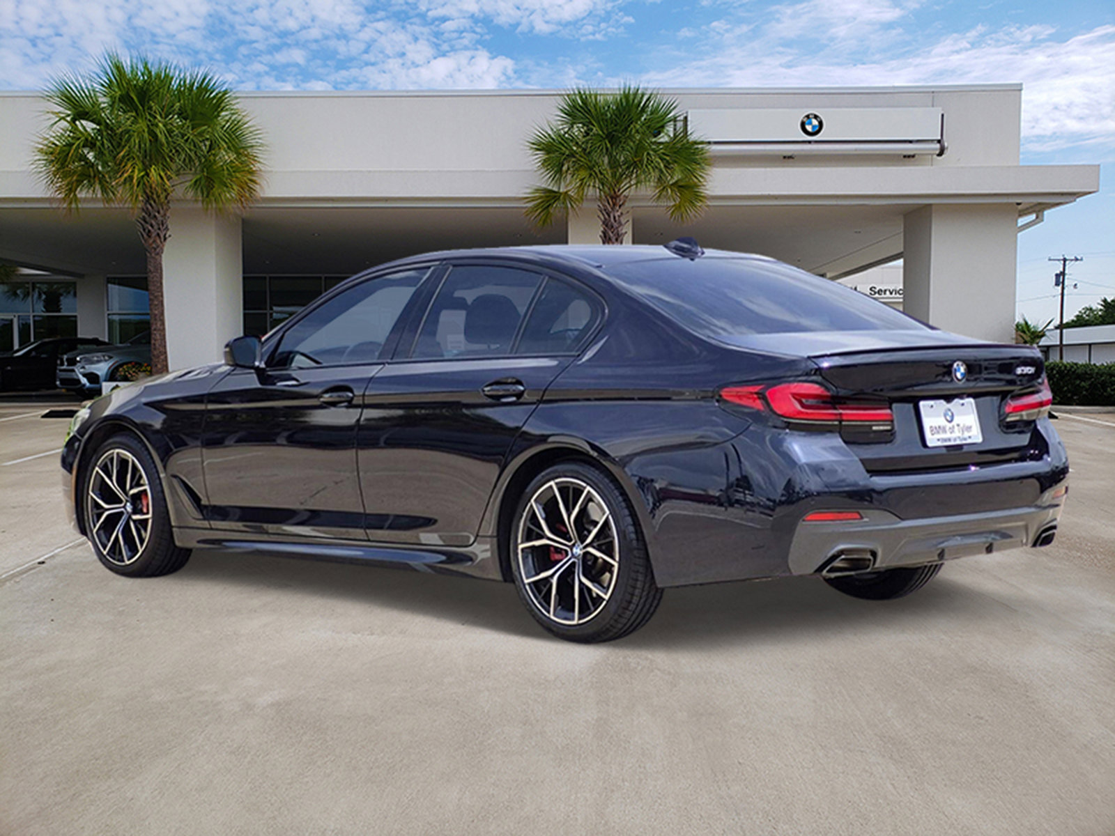 Certified 2023 BMW 530i w/ M Sport Package RWD image 6