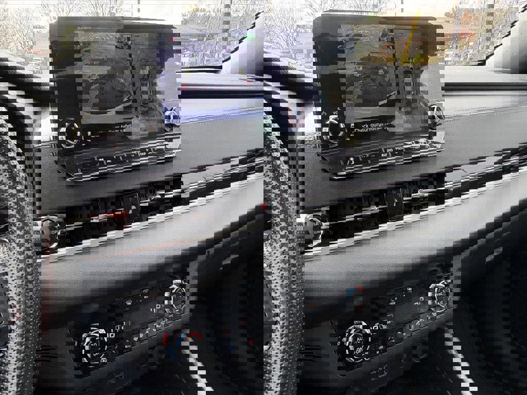 Used 2023 Mitsubishi Outlander SEL image 9