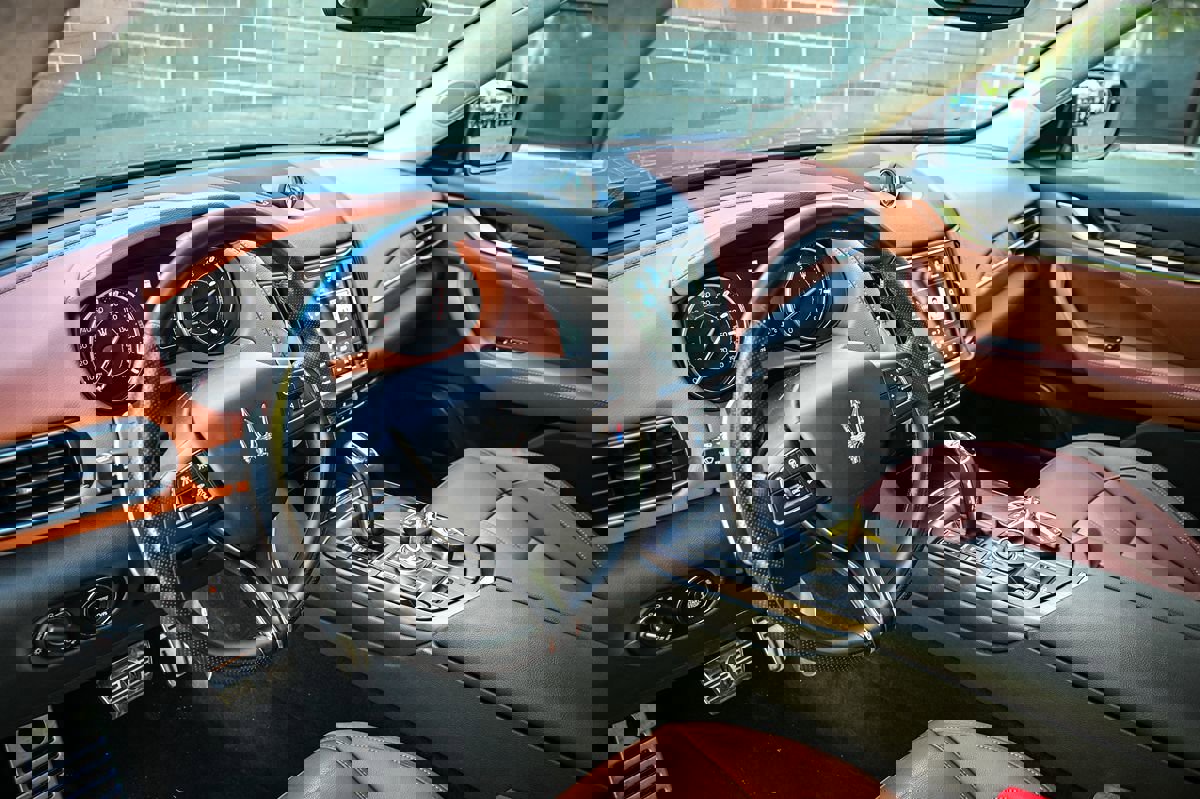 Used 2023 Maserati Levante Modena AWD/4WD image 9