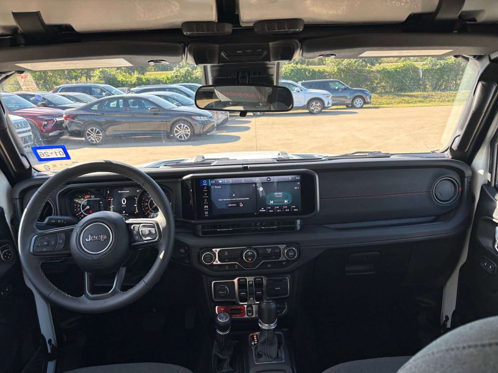 Used 2025 Jeep Wrangler Unlimited Rubicon image 32