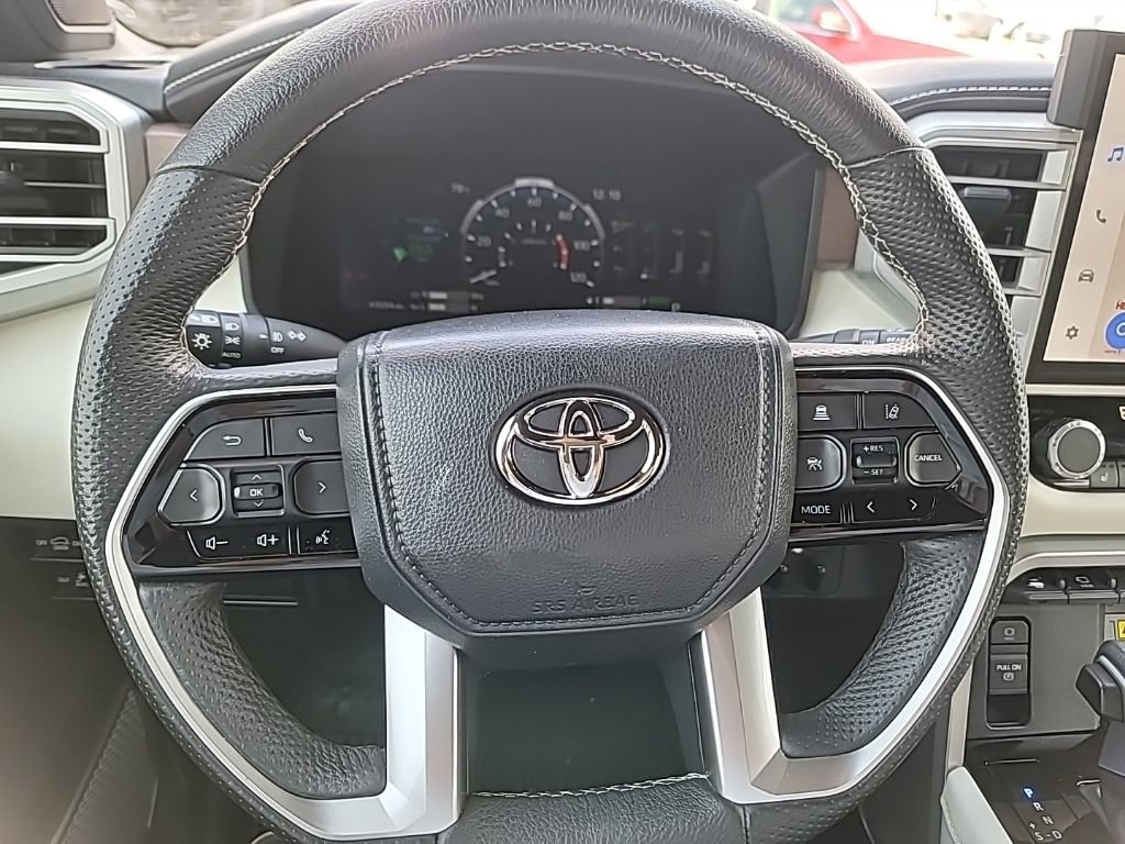 Used 2023 Toyota Sequoia Capstone image 27