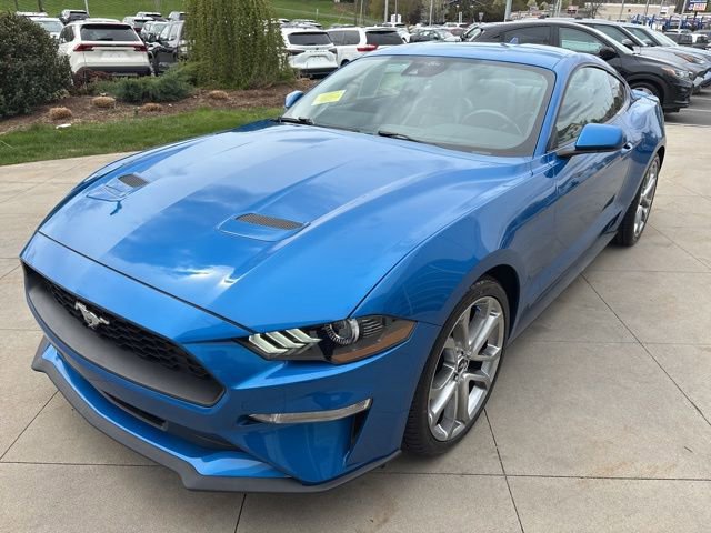 Used 2021 Ford Mustang Premium w/ Ford Safe & Smart Package RWD image 3