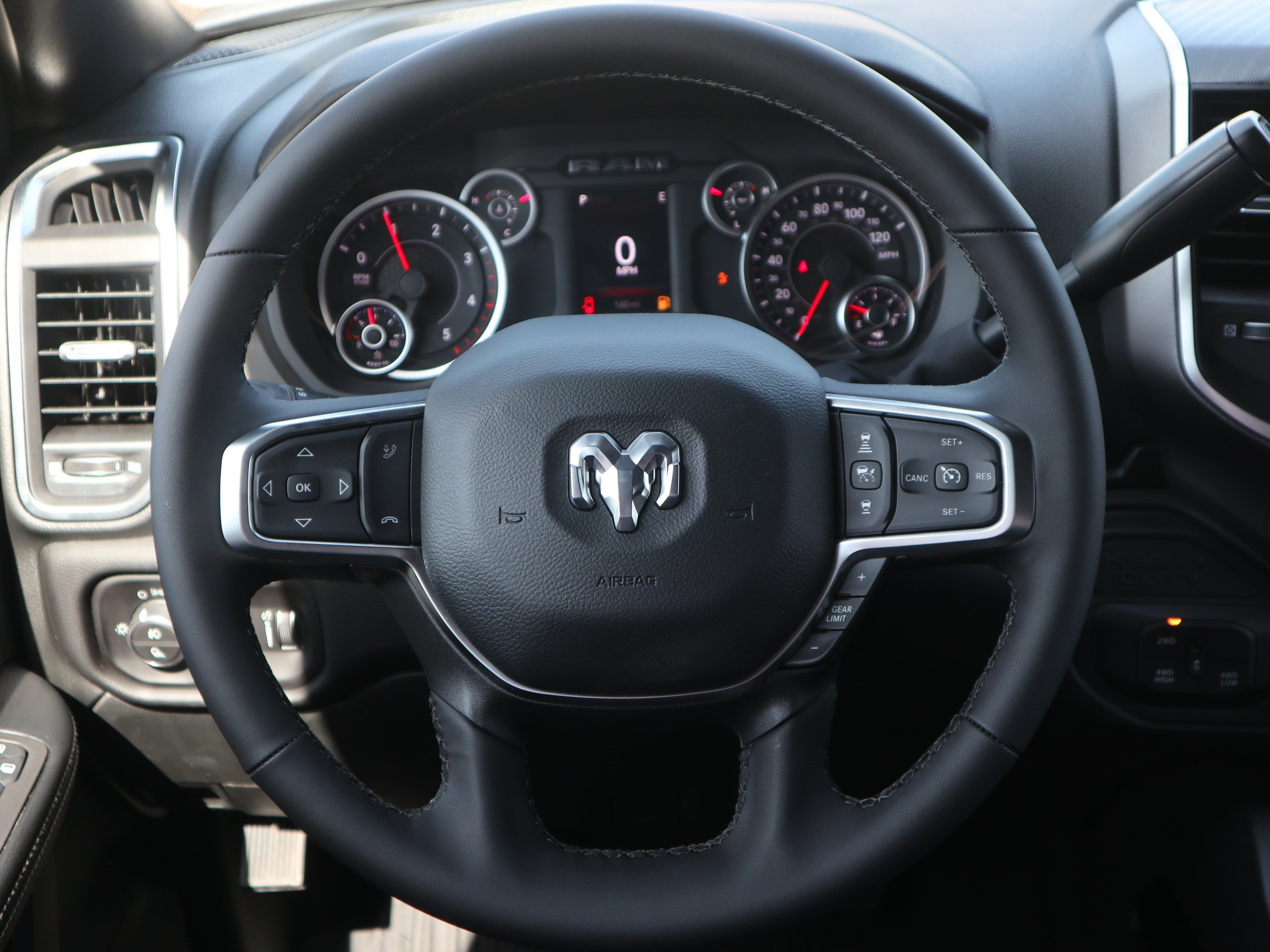 New 2026 RAM 3500 Big Horn AWD/4WD image 17