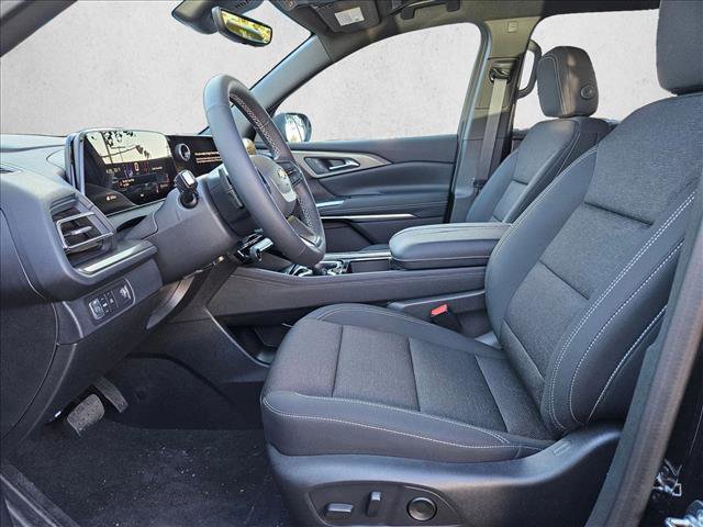 New 2026 Chevrolet Traverse LT image 4