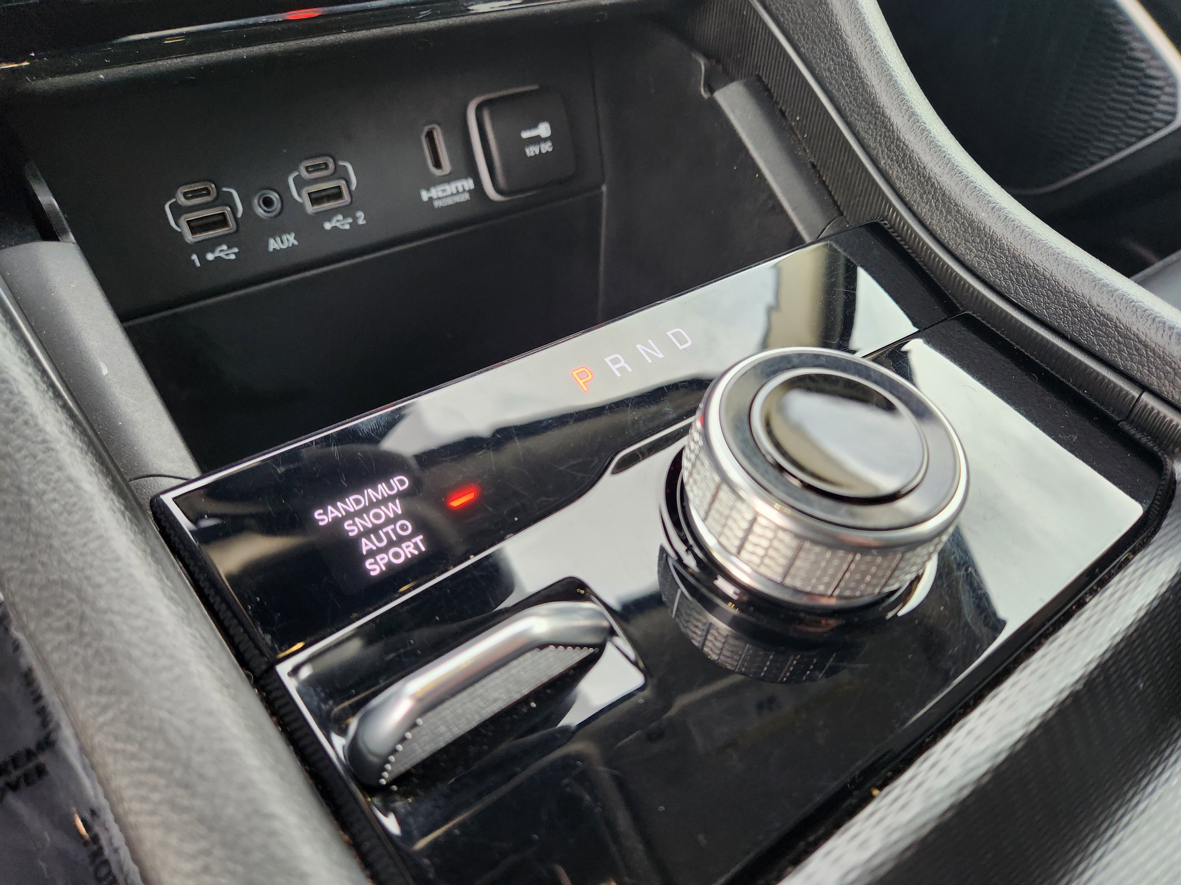 Used 2023 Jeep Grand Cherokee Limited w/ Trailer Tow Prep Group (B) image 10