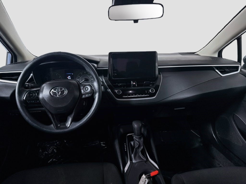Used 2024 Toyota Corolla LE FWD image 16
