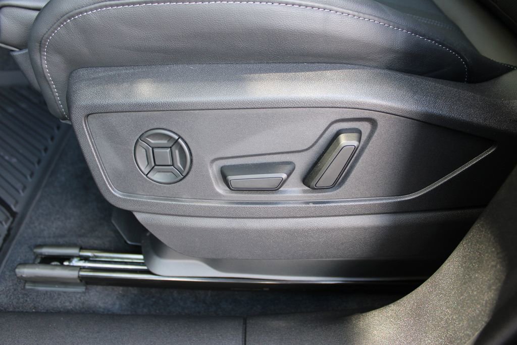 Certified 2025 Audi Q5 Premium Plus w/ Premium Plus image 28