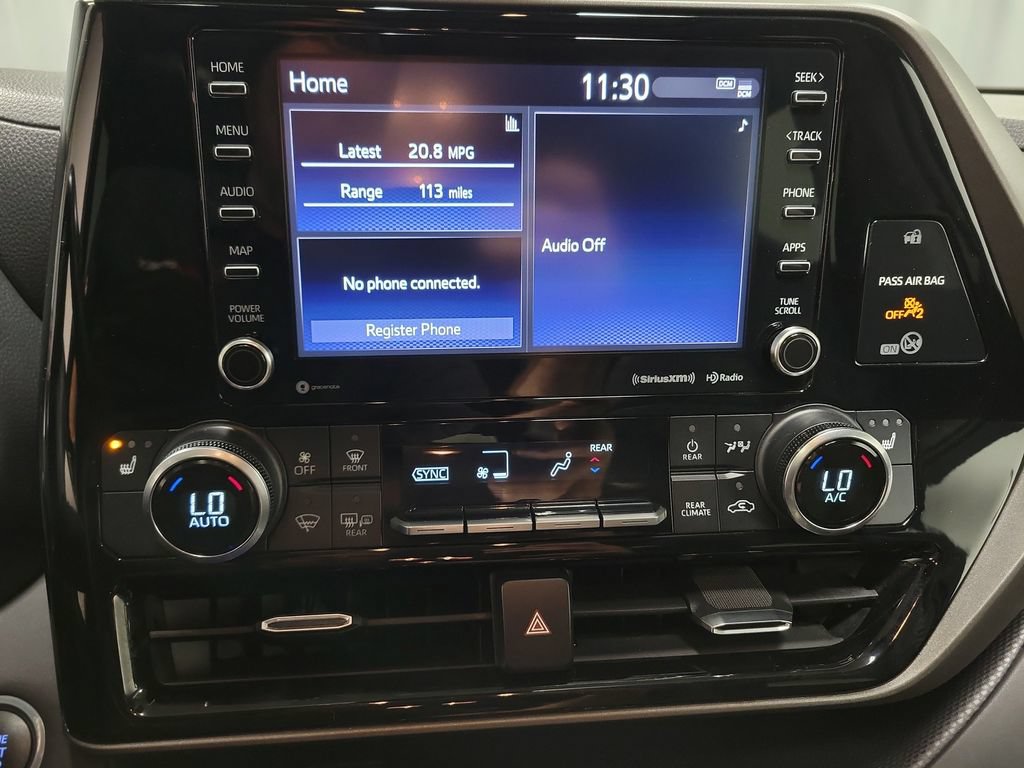 Used 2020 Toyota Highlander XLE FWD image 21