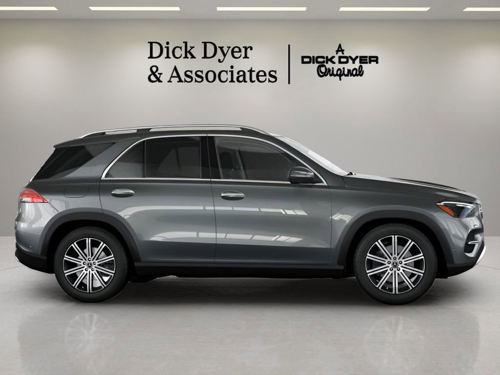 Used 2025 Mercedes-Benz GLE 350 4MATIC image 4