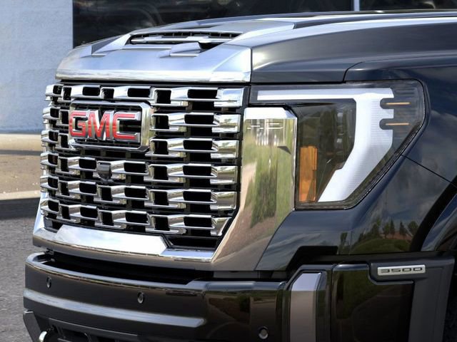 New 2026 GMC Sierra 3500 Denali image 13