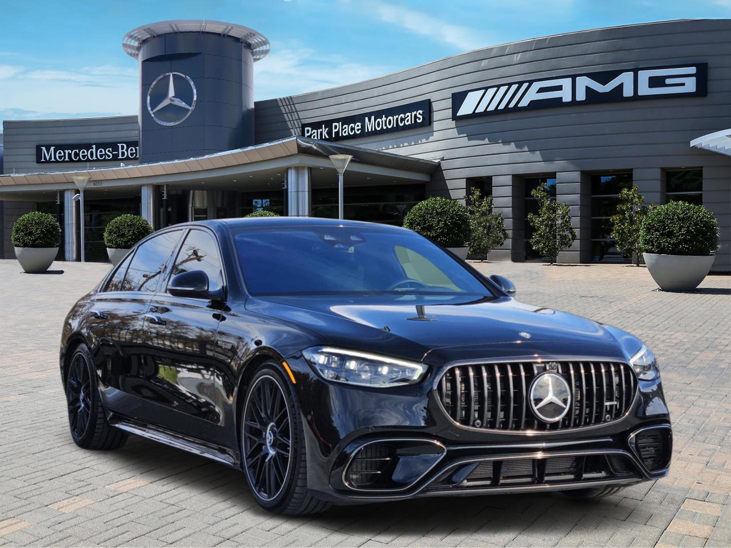 Certified 2025 Mercedes-Benz S 63 AMG S video 2