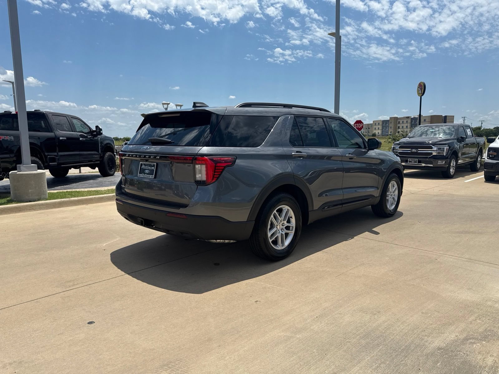 New 2026 Ford Explorer Active RWD image 6