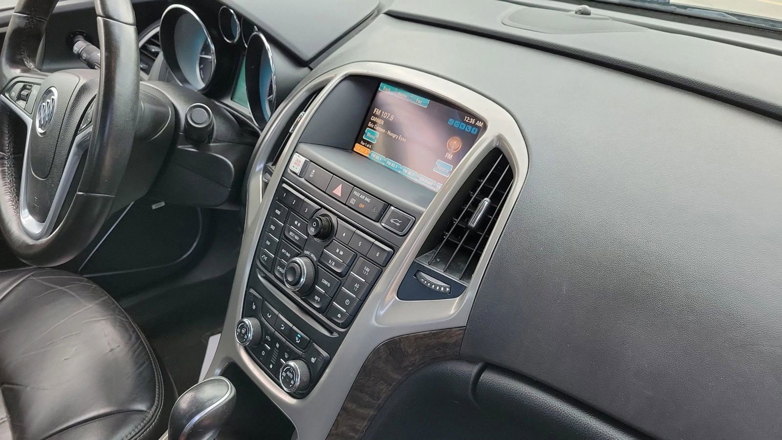 Used 2013 Buick Verano Leather image 12