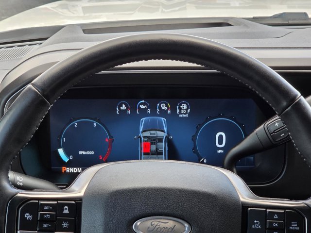 Used 2025 Ford F350 Platinum AWD/4WD image 23