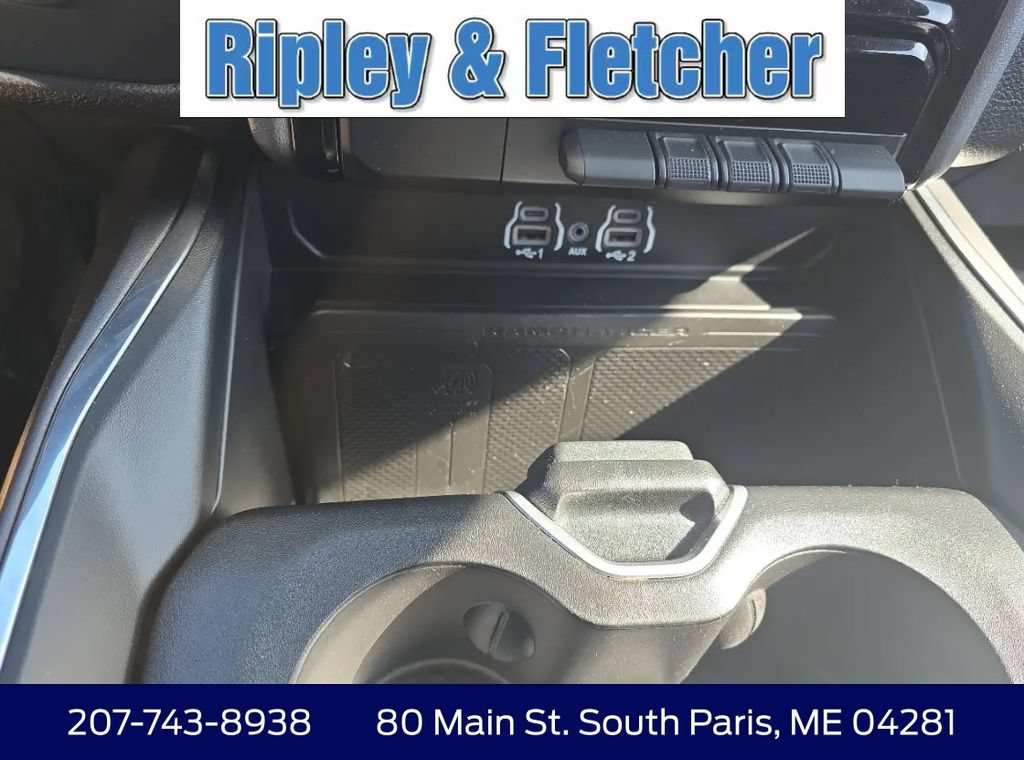 Used 2025 RAM 1500 Laramie AWD/4WD image 21