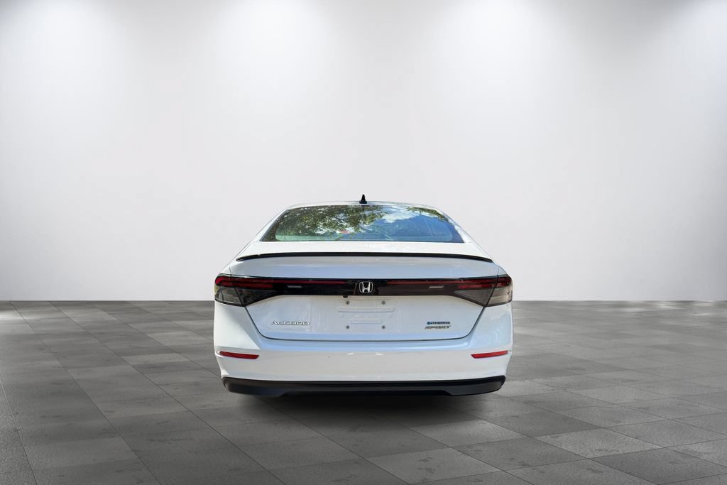 Used 2024 Honda Accord Sport image 5