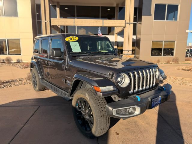 Used 2022 Jeep Wrangler Unlimited Sahara w/ Cold Weather Group AWD/4WD image 12