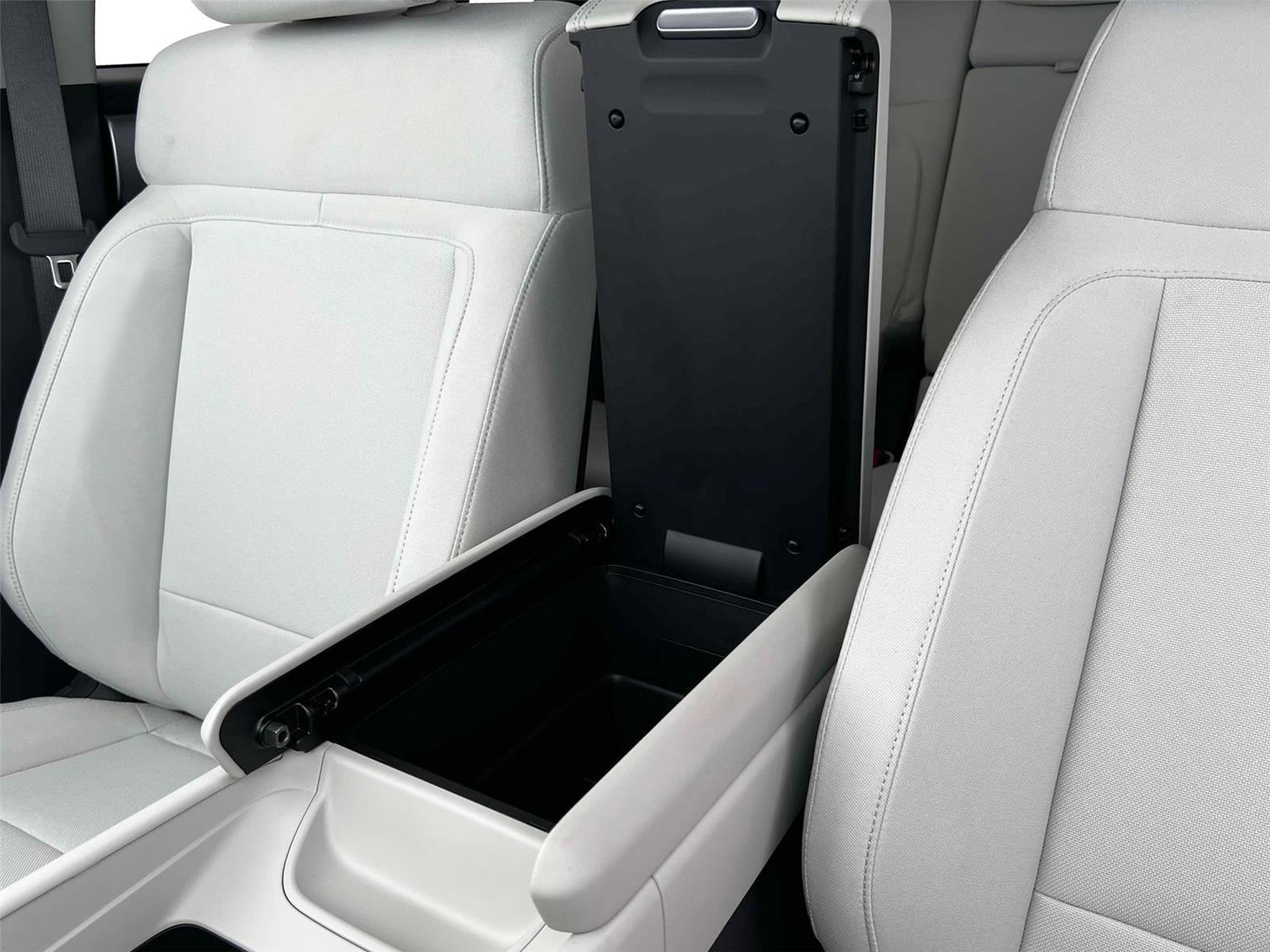 New 2026 Hyundai Santa Fe SE AWD/4WD image 55