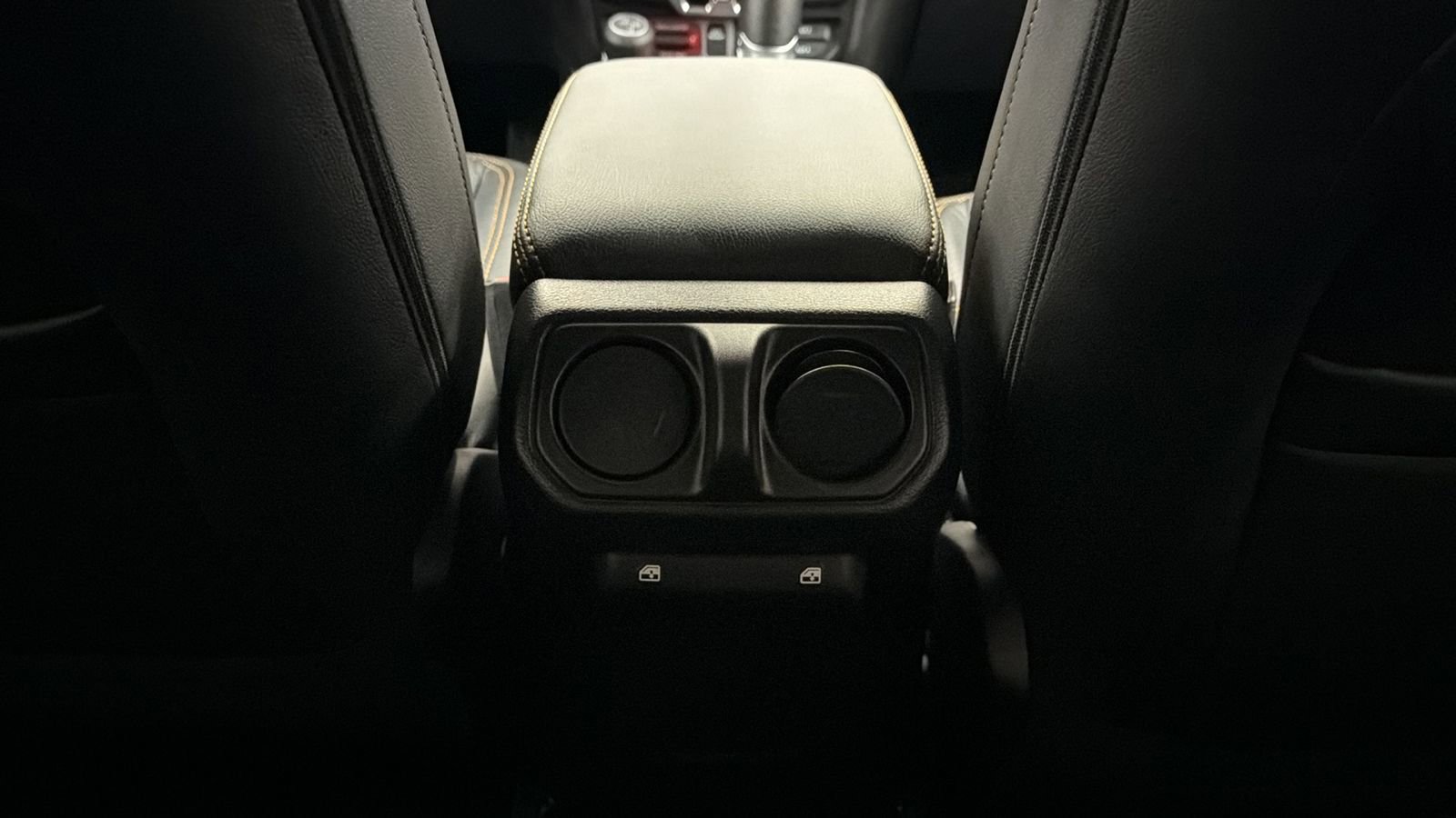 Used 2024 Jeep Wrangler Unlimited image 32