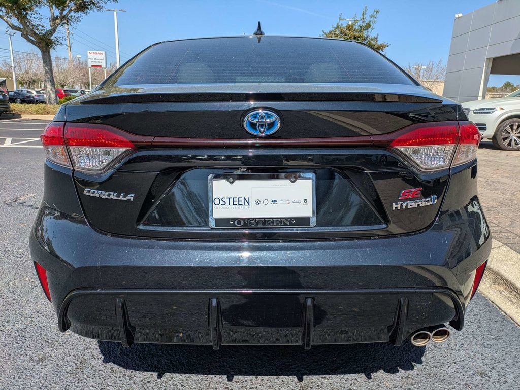 Used 2023 Toyota Corolla SE image 5