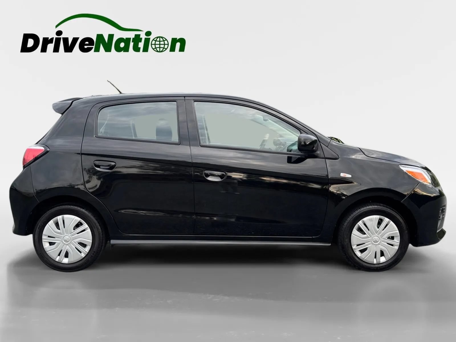 Used 2024 Mitsubishi Mirage ES FWD image 4