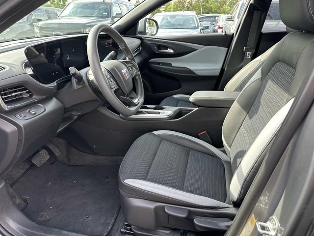 Used 2024 Buick Envista Preferred w/ Advanced Safety Package FWD image 18