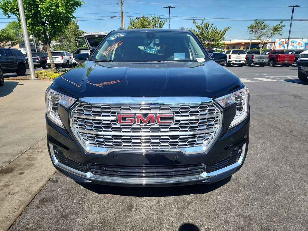 Certified 2022 GMC Terrain Denali AWD/4WD image 3