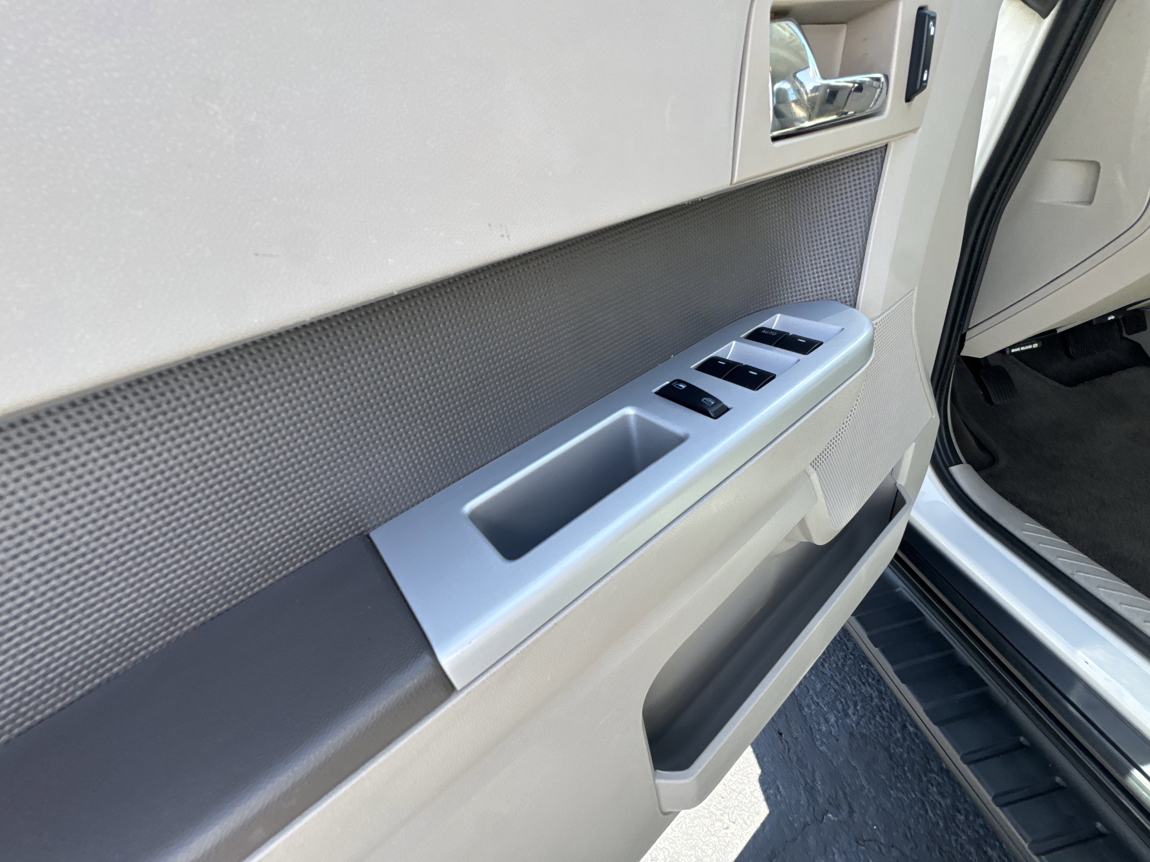 Used 2009 Mercury Mariner Premier image 21