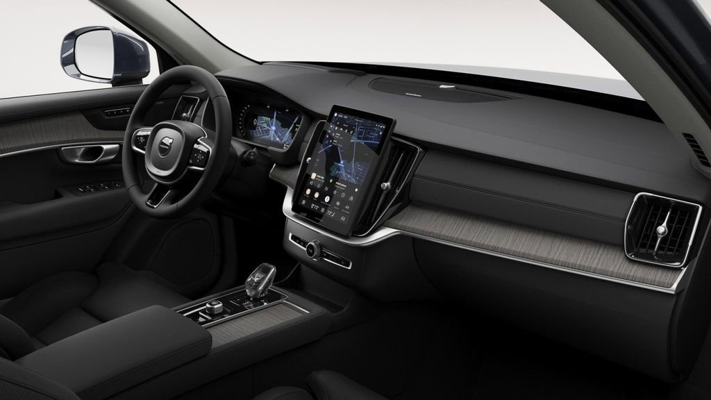 New 2026 Volvo XC90 T8 Ultra w/ Protection Package image 5