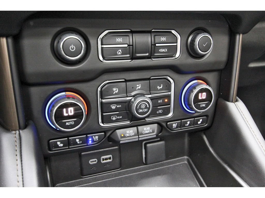 Used 2023 Chevrolet Tahoe High Country RWD image 27