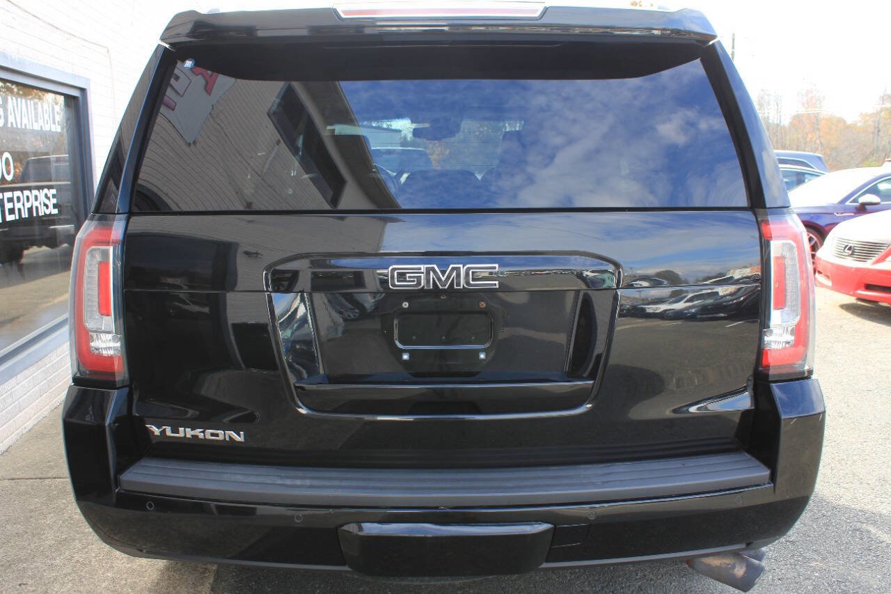 Used 2018 GMC Yukon SLT w/ HD Trailering Package image 8