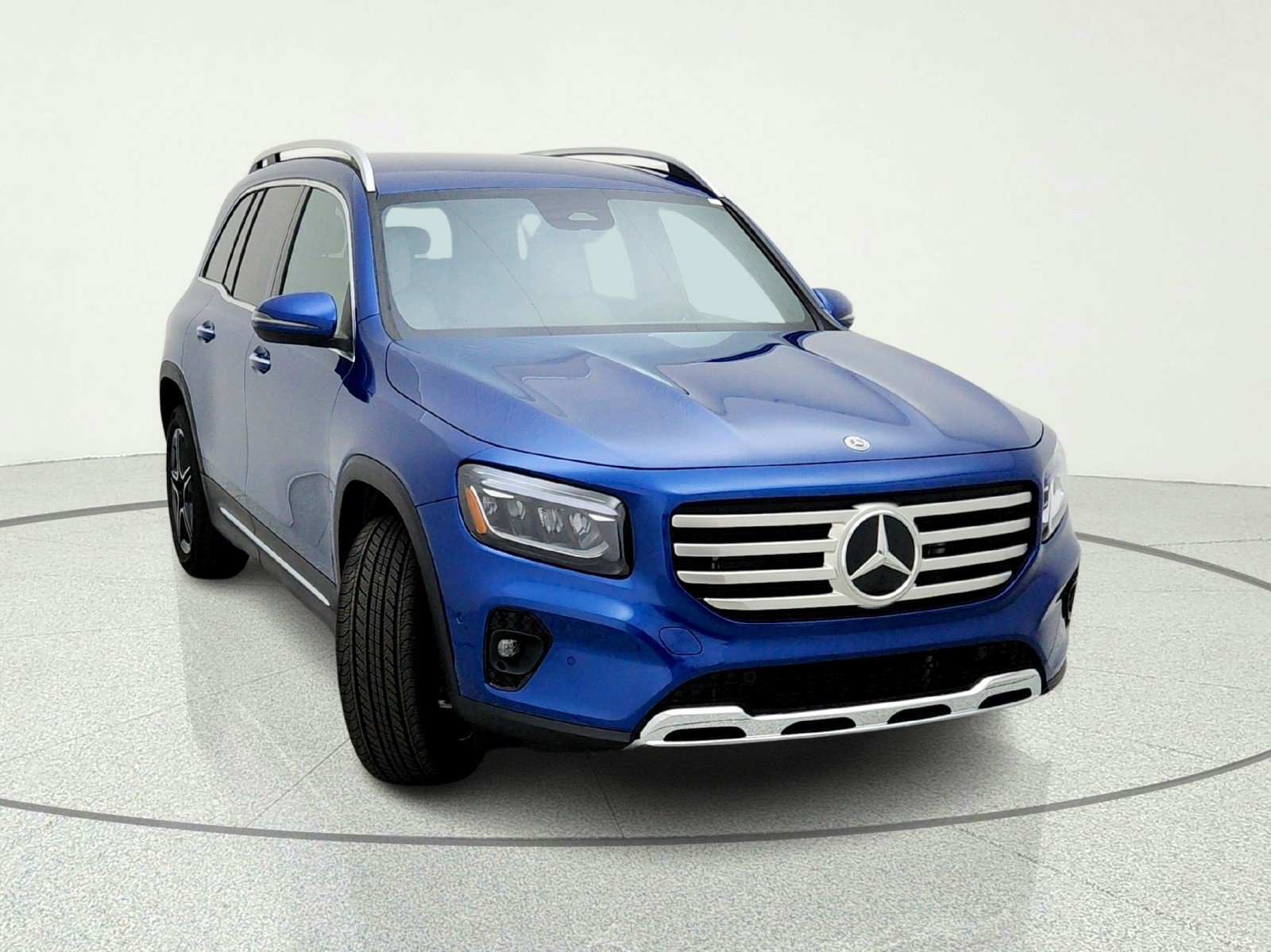 New 2026 Mercedes-Benz GLB 250 image 4