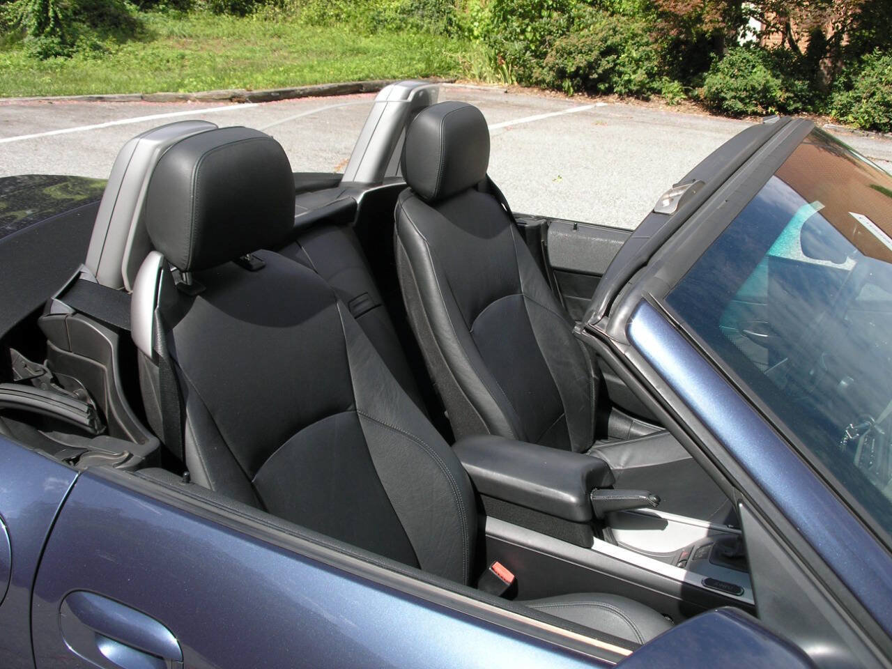 Used 2004 BMW Z4 3.0i RWD image 12