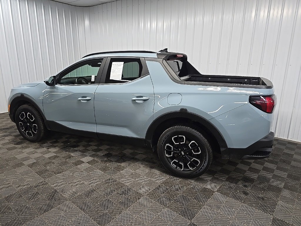 Used 2022 Hyundai Santa Cruz SEL Premium image 4