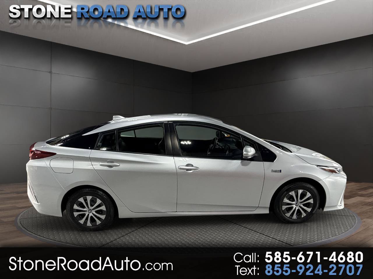 Used 2022 Toyota Prius Prime XLE FWD image 1