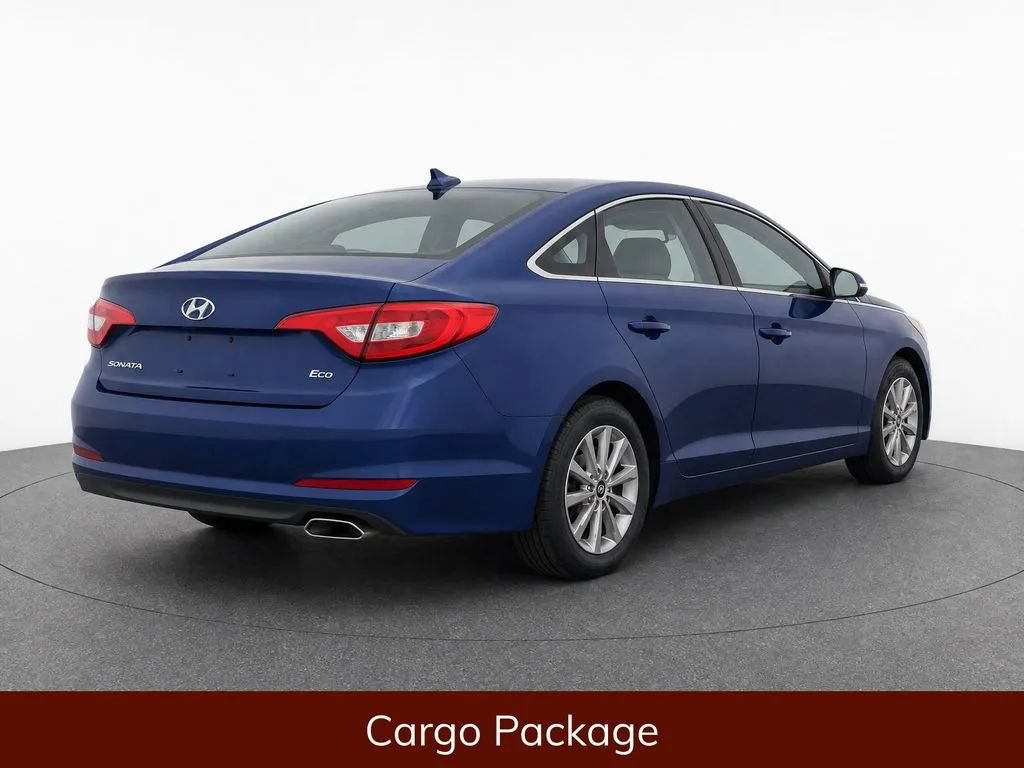 Used 2017 Hyundai Sonata ECO w/ Cargo Package FWD image 4