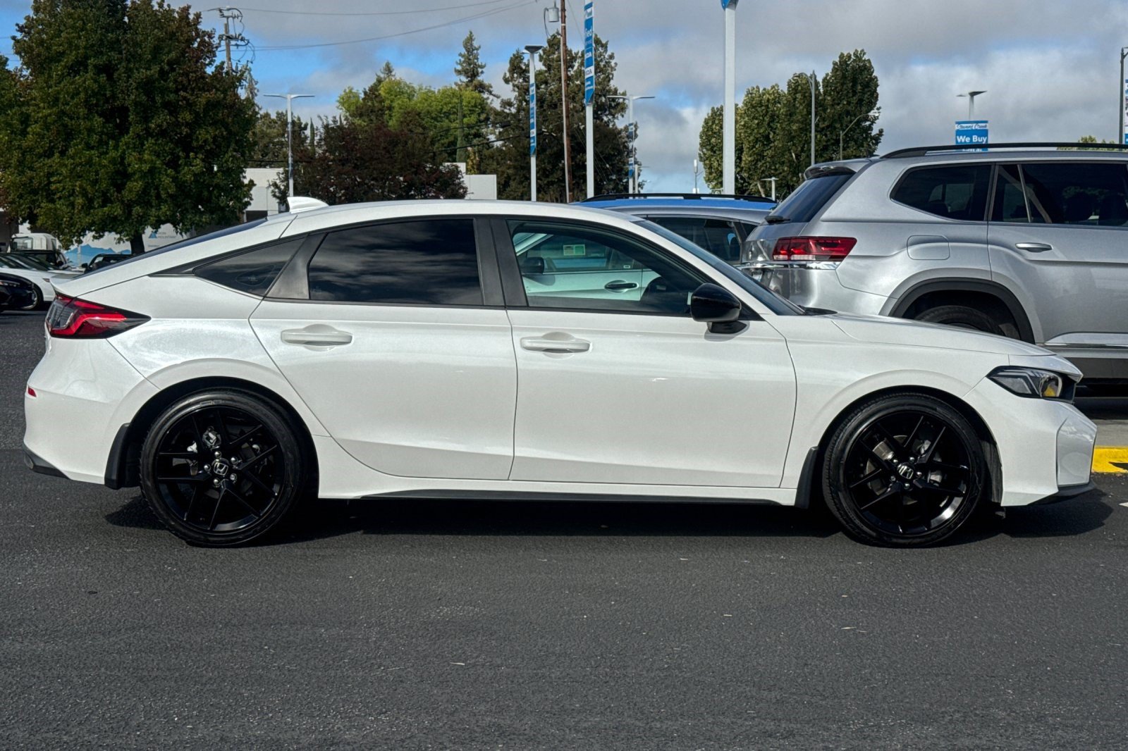 Used 2025 Honda Civic Sport image 8