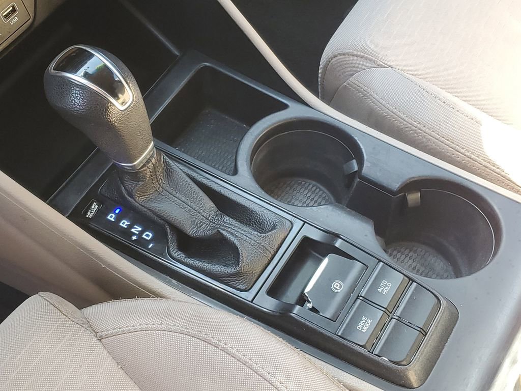 Used 2021 Hyundai Tucson SE image 20