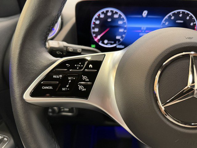 Used 2025 Mercedes-Benz GLA 250 image 18