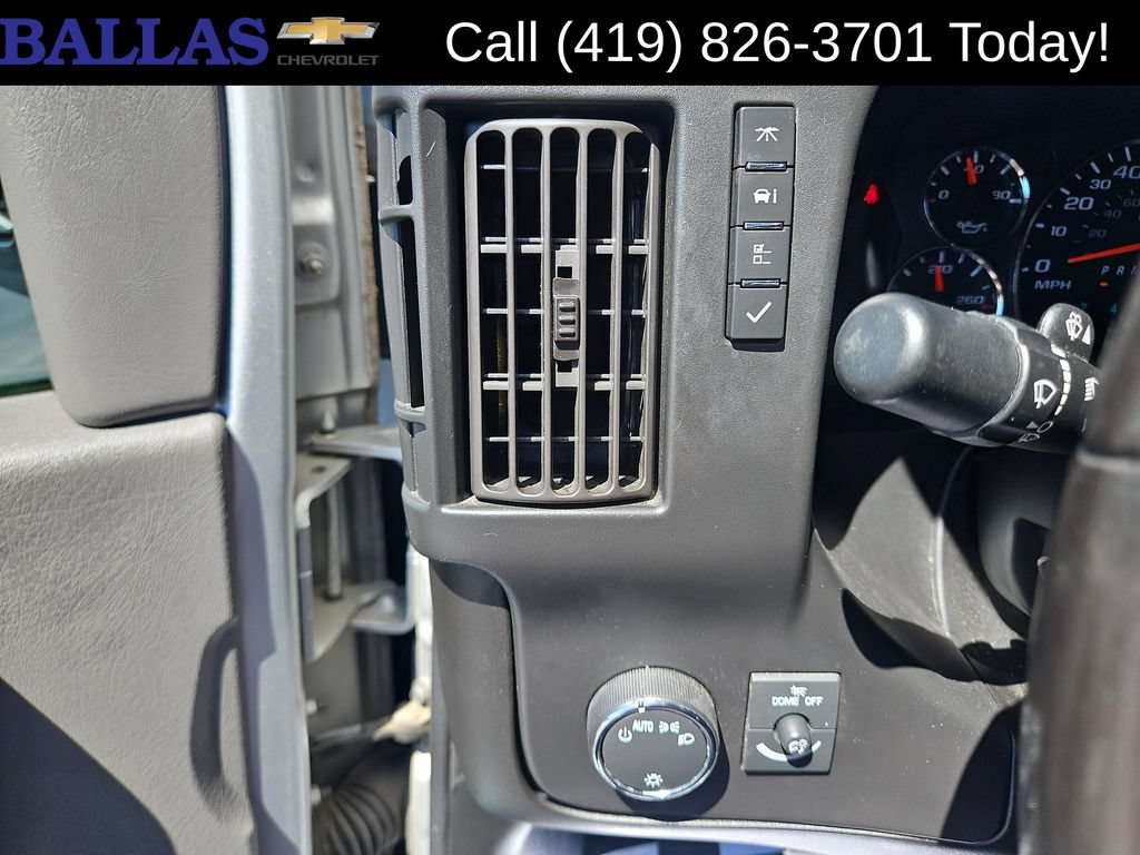 Certified 2018 Chevrolet Express 3500 LT w/ LT Preferred Equipment Group RWD image 18