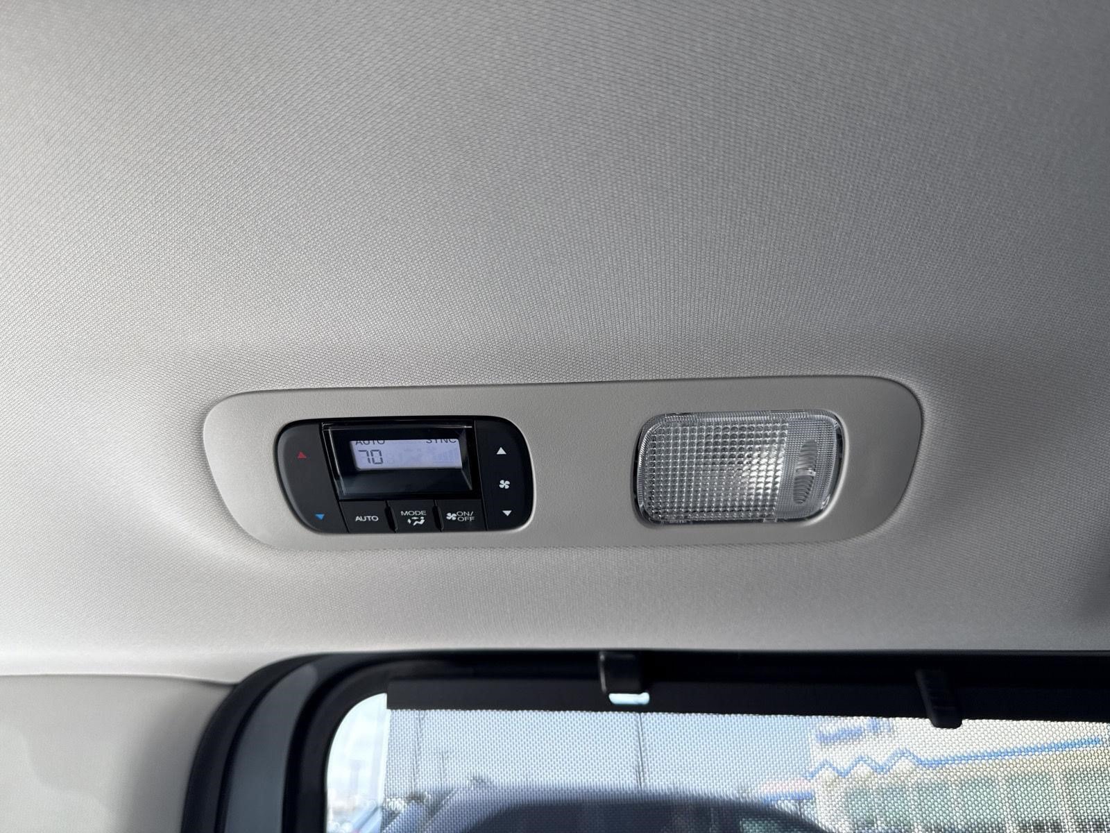 Certified 2026 Honda Odyssey Touring image 24