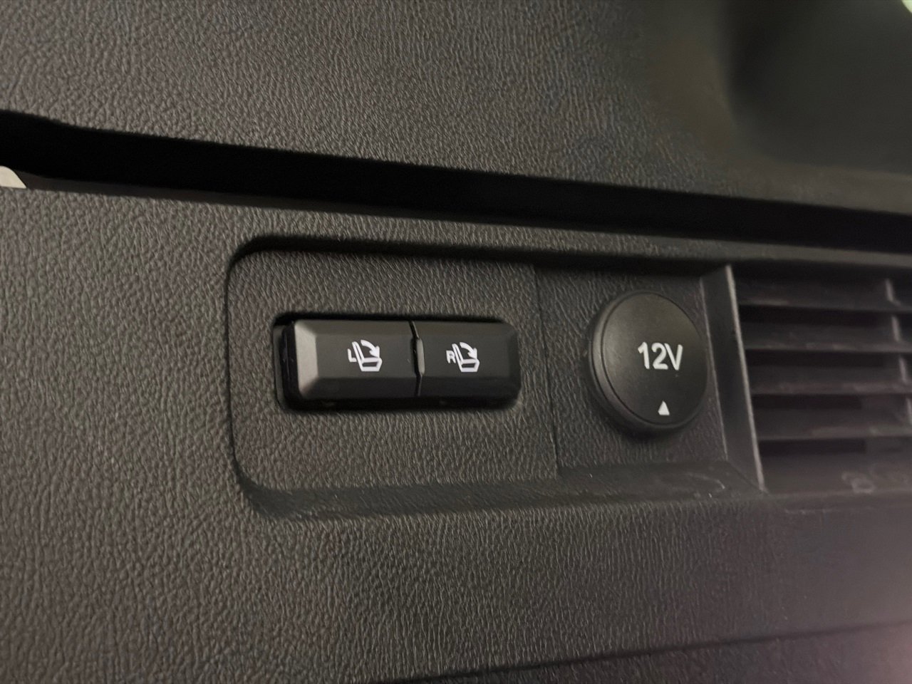 Certified 2022 Lincoln Nautilus Reserve w/ Equipment Group 201A image 9