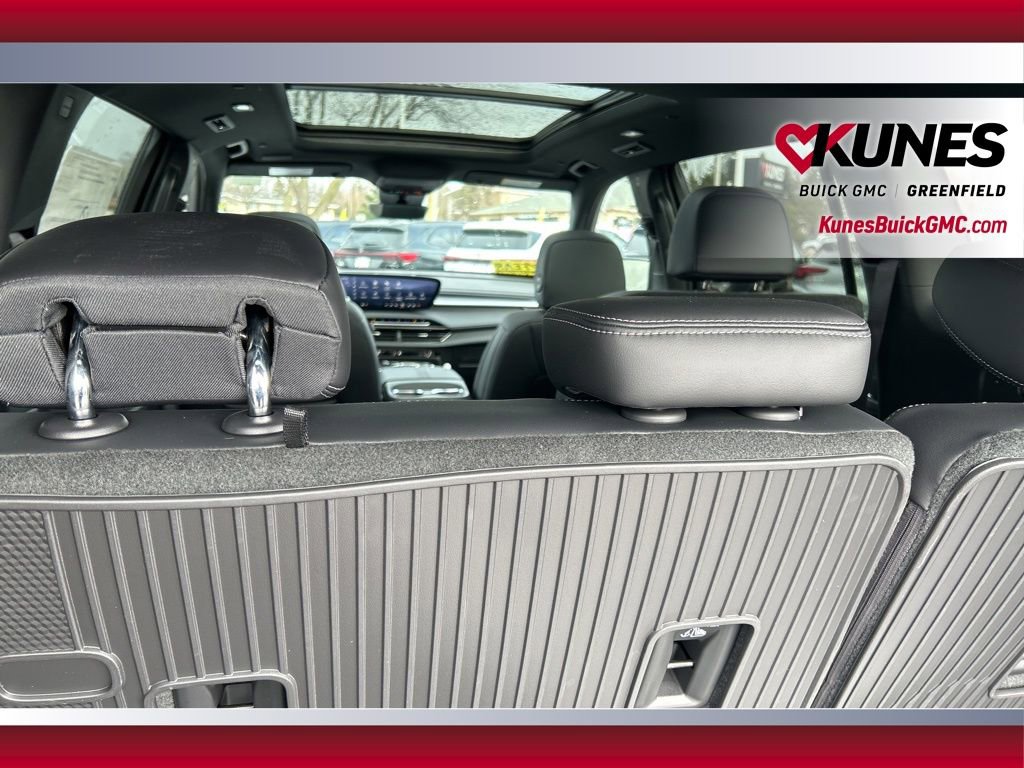 New 2026 Buick Enclave Sport Touring w/ Super Cruise Package image 39
