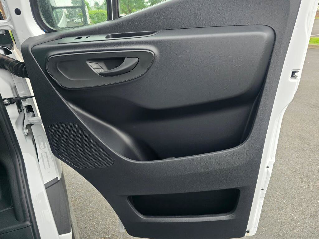 New 2026 Mercedes-Benz Sprinter 2500 image 19