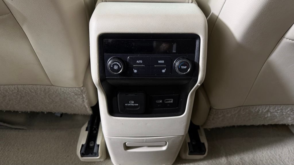 Used 2020 GMC Acadia Denali AWD/4WD image 31