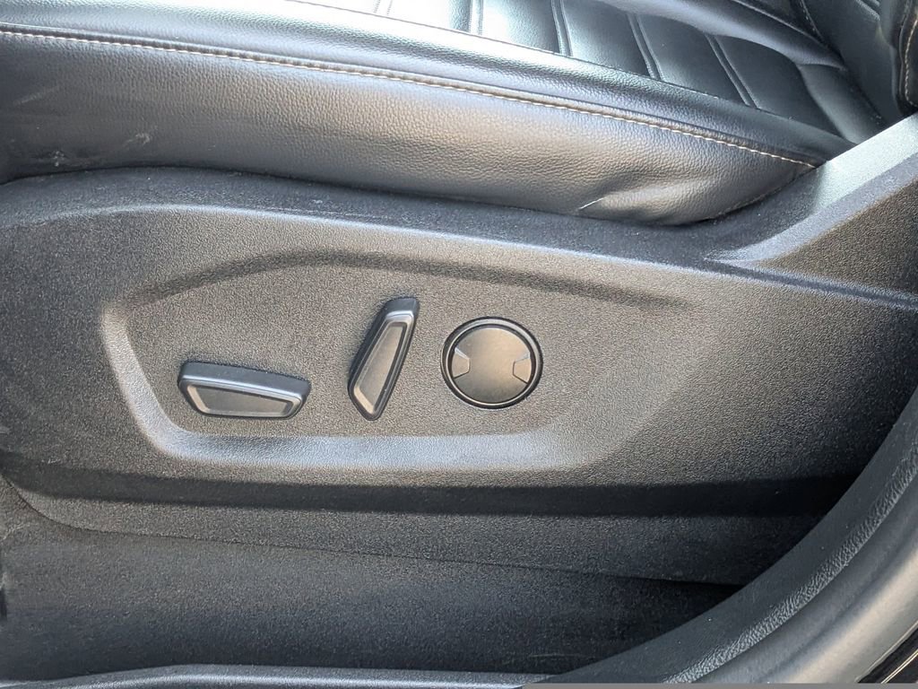 Used 2024 Ford Edge SEL AWD/4WD image 20