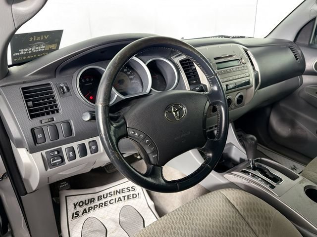 Used 2009 Toyota Tacoma 4x4 Double Cab w/ SR5 Pkg #2 image 9
