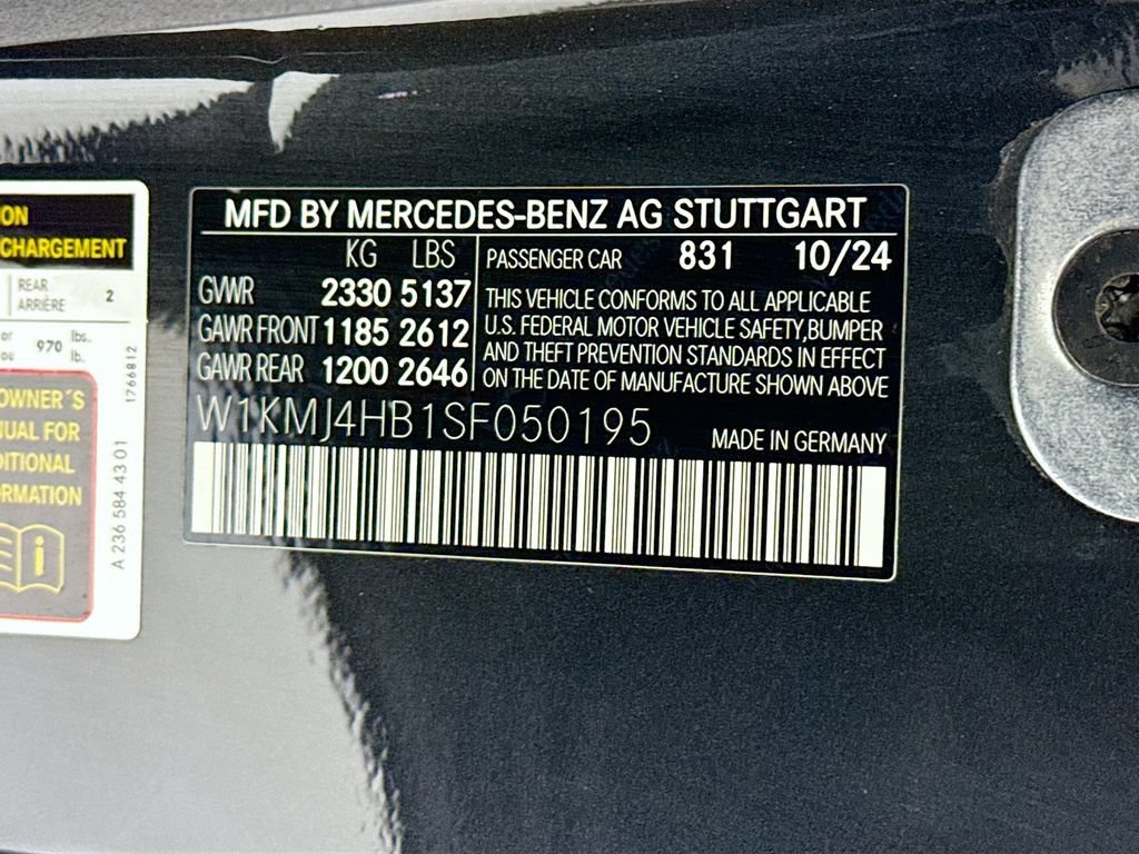 Certified 2025 Mercedes-Benz CLE 300 4MATIC Coupe image 33