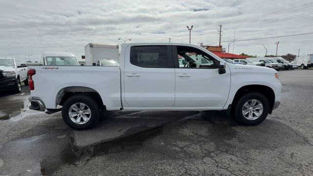 Used 2023 Chevrolet Silverado 1500 LT w/ Work Truck Package AWD/4WD image 9