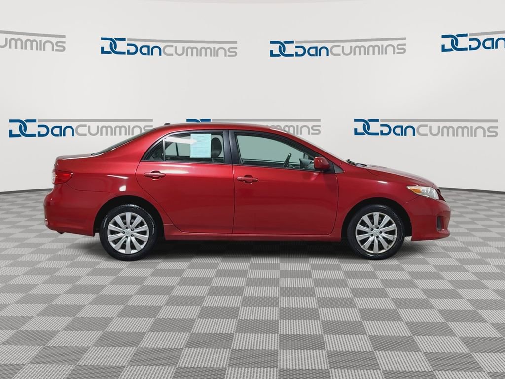 Used 2012 Toyota Corolla LE image 9